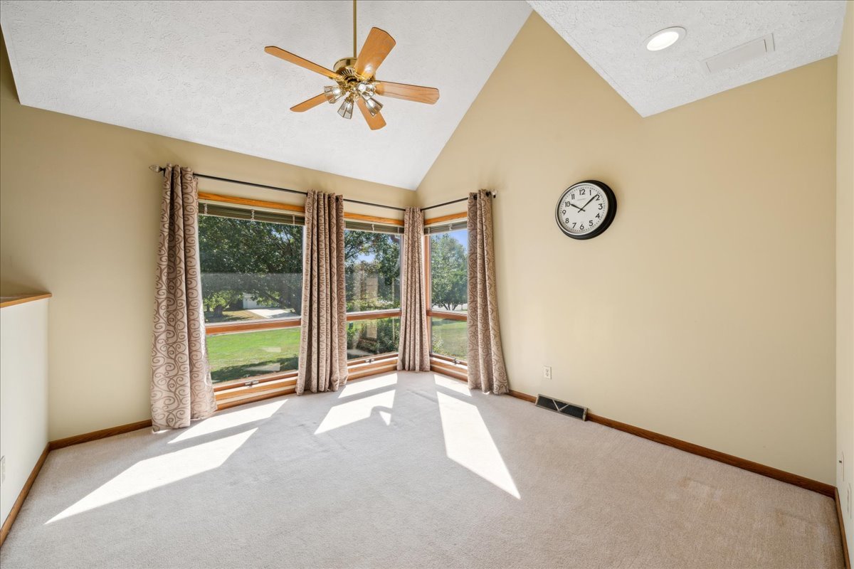 131 San Carlos Road Minooka, IL 60447 - Photo 9 of 40 Gallery Image 9