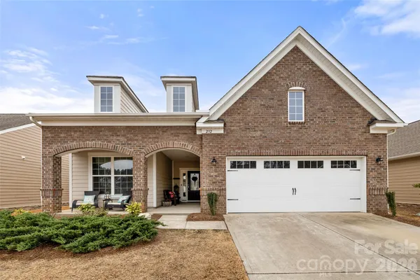 $575,000 | 232 Picasso Trail, Mount Holly, NC 28120