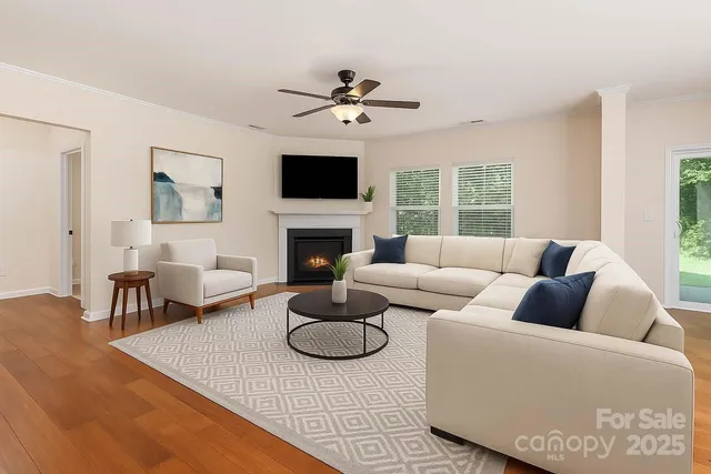 $544,900 | 1528 Spring Blossom Trail, Fort Mill, SC 29708