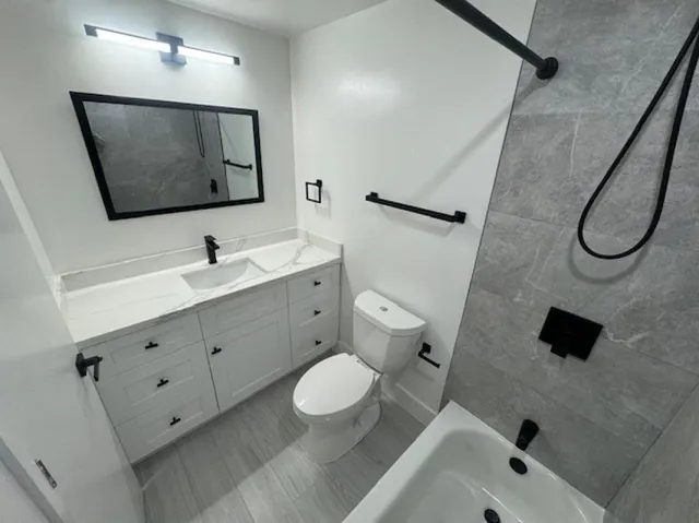 $1,750 | 5525 Southwest 41st Street, Unit 115, Hollywood, FL 33023