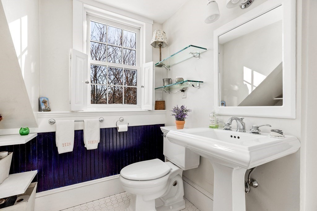 342 East Street Hingham, MA 02043 - Photo 24 of 40