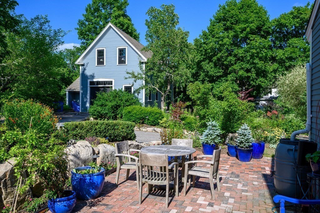 342 East Street Hingham, MA 02043 - Photo 32 of 40