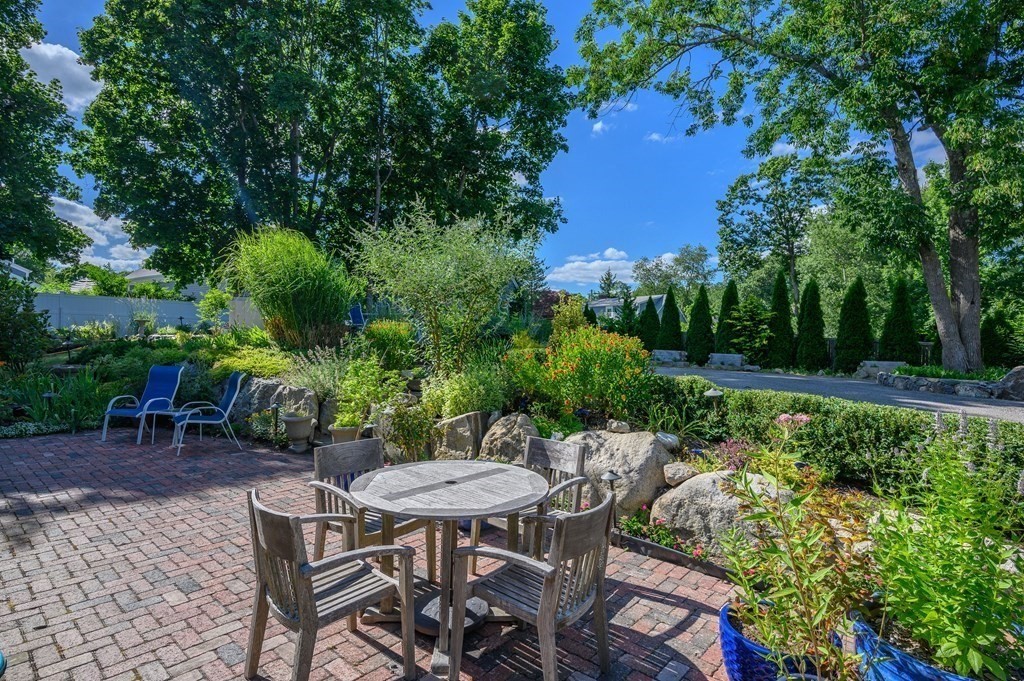 342 East Street Hingham, MA 02043 - Photo 33 of 40