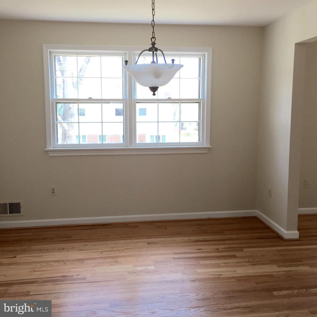 8805 Brierly Road Chevy Chase, MD 20815 - Photo 5 of 29 Dining Room