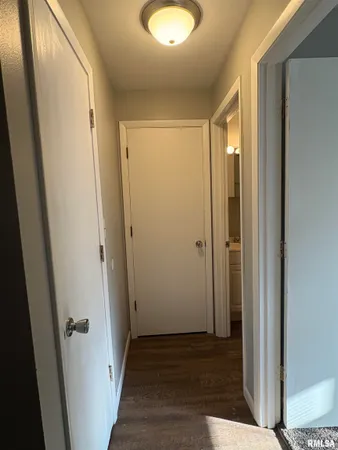 $725 | 140 West Bluff Street, Unit A1, East Peoria, IL 61611