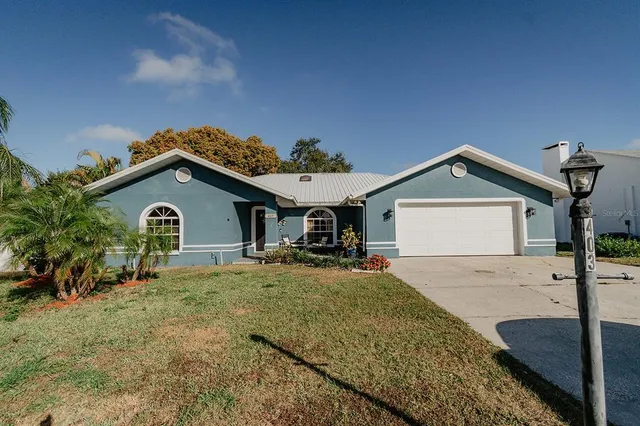 $374,900 | 403 Bigstaff Court, Winter Haven, FL 33884