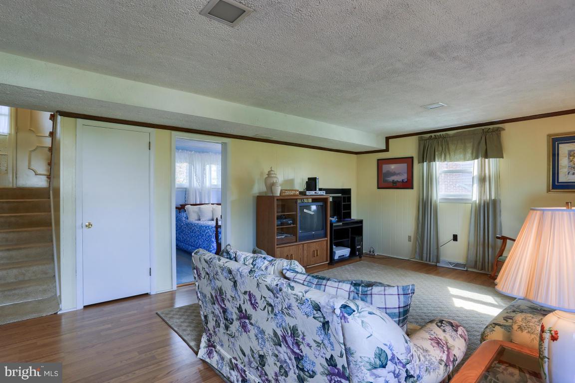 2148 Brockton Road Lancaster, PA 17601 - Photo 12 of 18 Gallery Image 12
