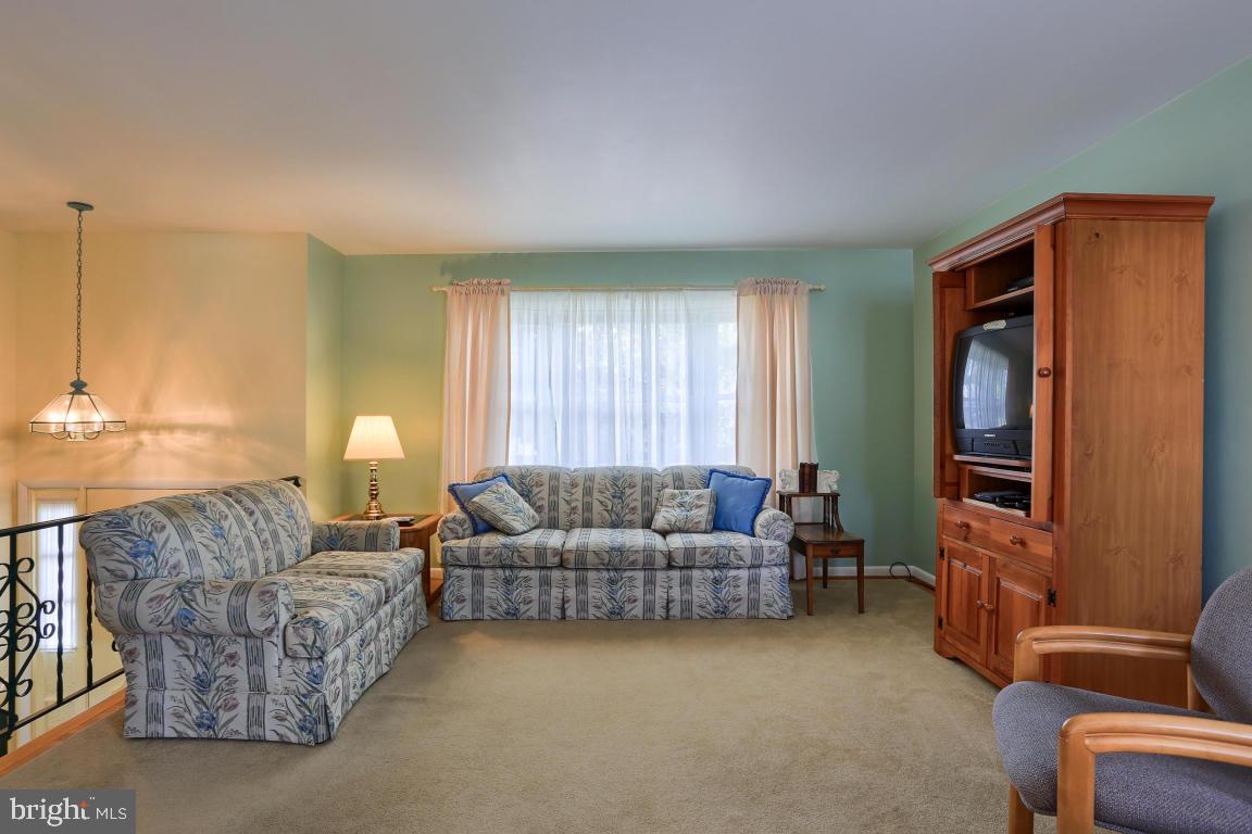 2148 Brockton Road Lancaster, PA 17601 - Photo 3 of 18 Gallery Image 3