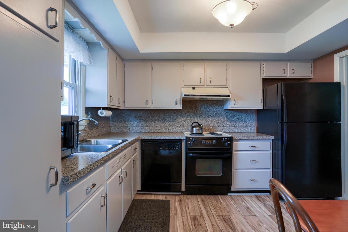 2148 Brockton Road Lancaster, PA 17601 - Photo 5 of 18 Gallery Image 5