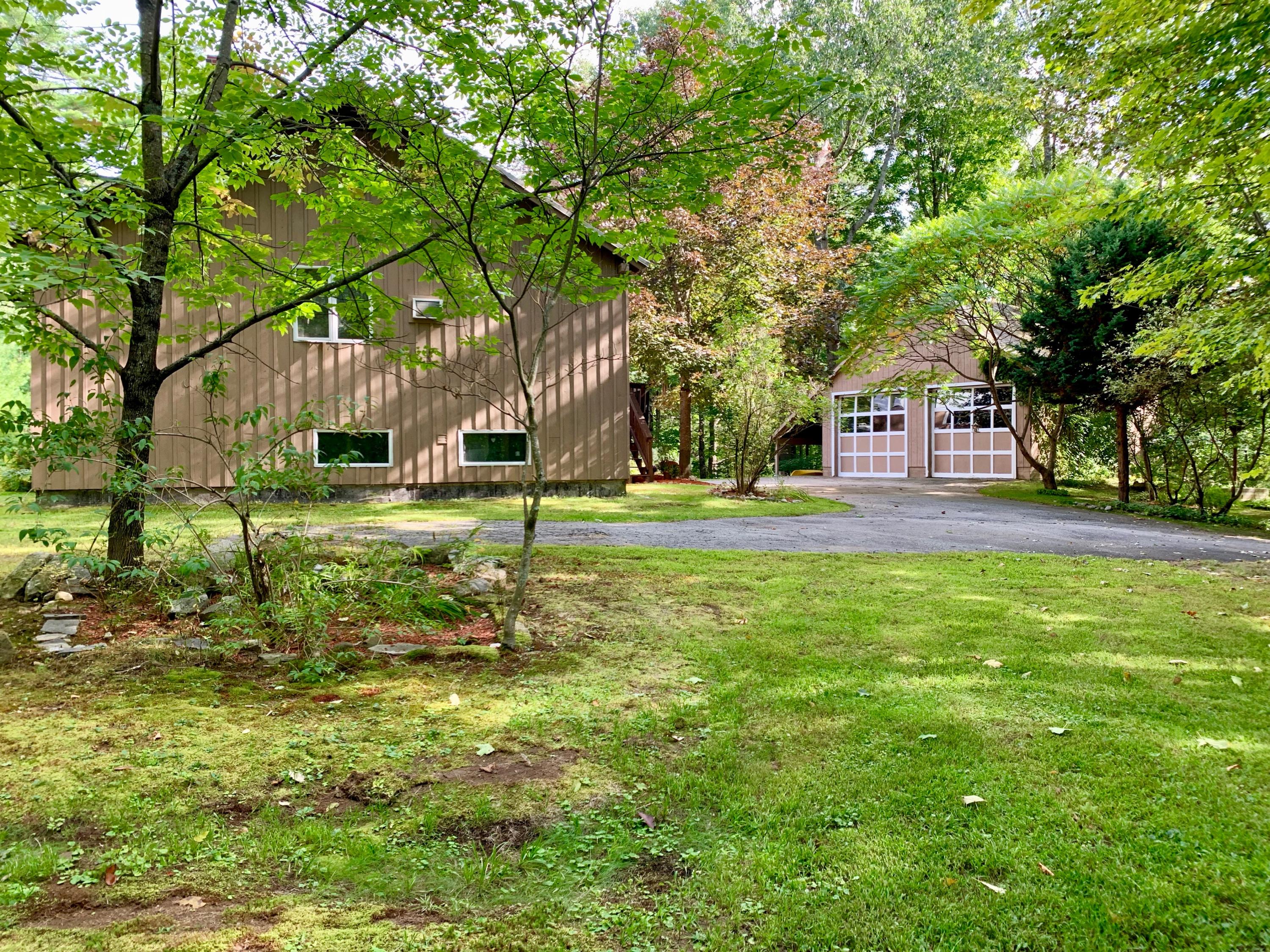 295 Dolloff Road Standish, ME 04084 - Photo 4 of 49 IMG_2715