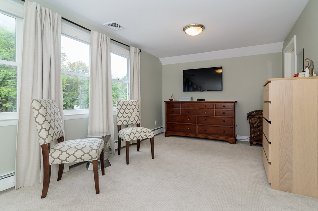 19 Ware Road Needham, MA 02492 - Photo 11 of 19