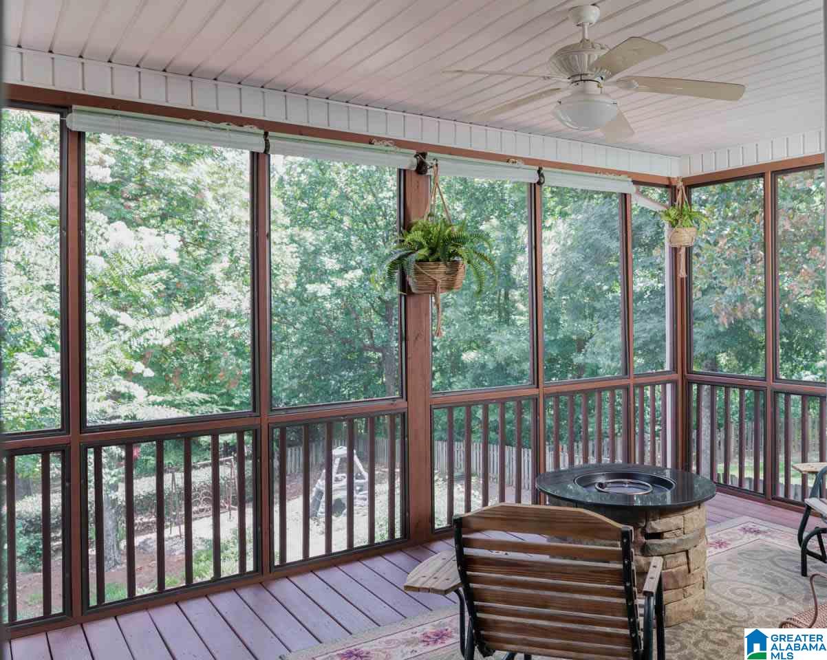2120 North Grande View Lane Alabaster, AL 35114 - Photo 3 of 40
