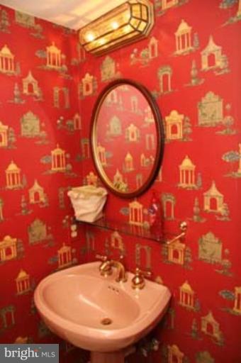 2105 Highland Ridge Drive Phoenix, MD 21131 - Photo 23 of 26 Half Bath 1