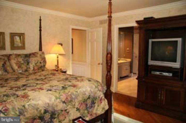2105 Highland Ridge Drive Phoenix, MD 21131 - Photo 26 of 26 Master Bedroom