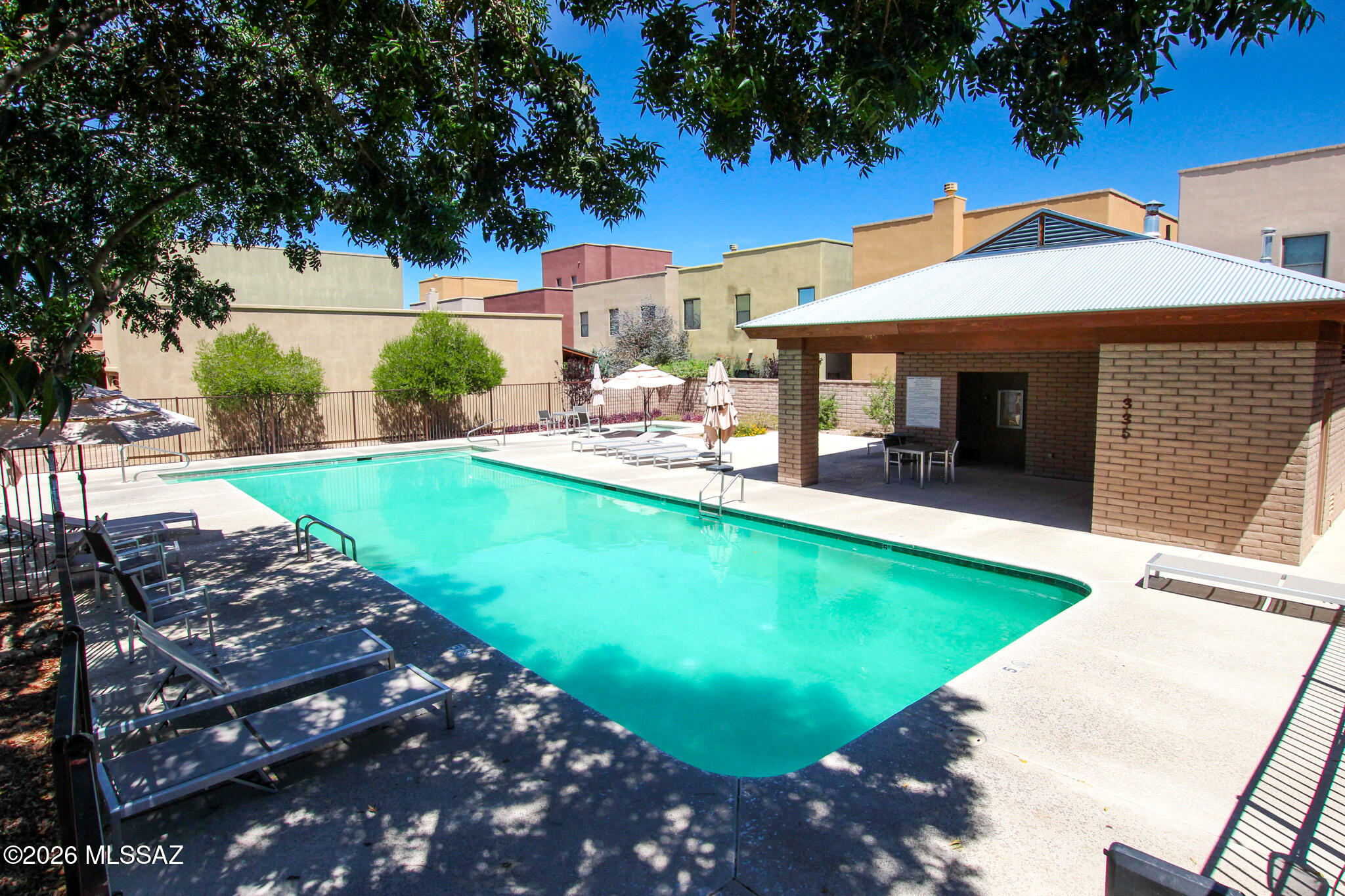 383 East Croydon Park Road Tucson, AZ 85704 - Photo 8 of 50