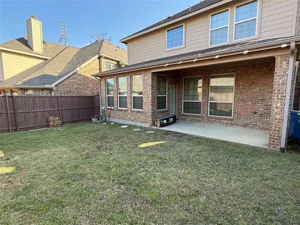 $3,700 | 309 Sir Brine Drive, Lewisville, TX 75056