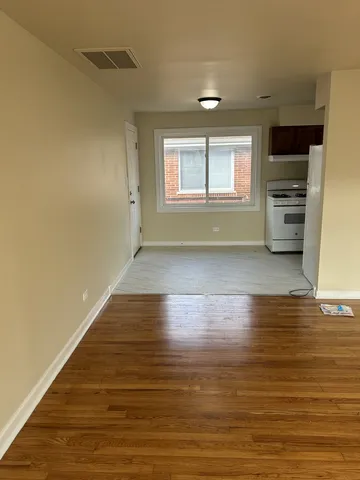 $1,450 | 1002 Parkwood Drive, Unit 2E, Joliet, IL 60432