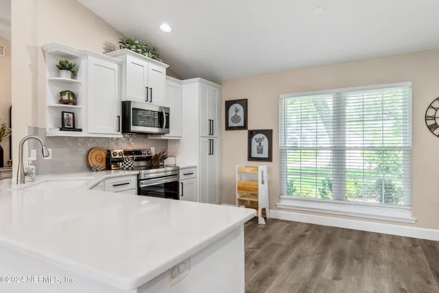 $2,600 | 1587 Shelter Cove Drive, Fleming Island, FL 32003