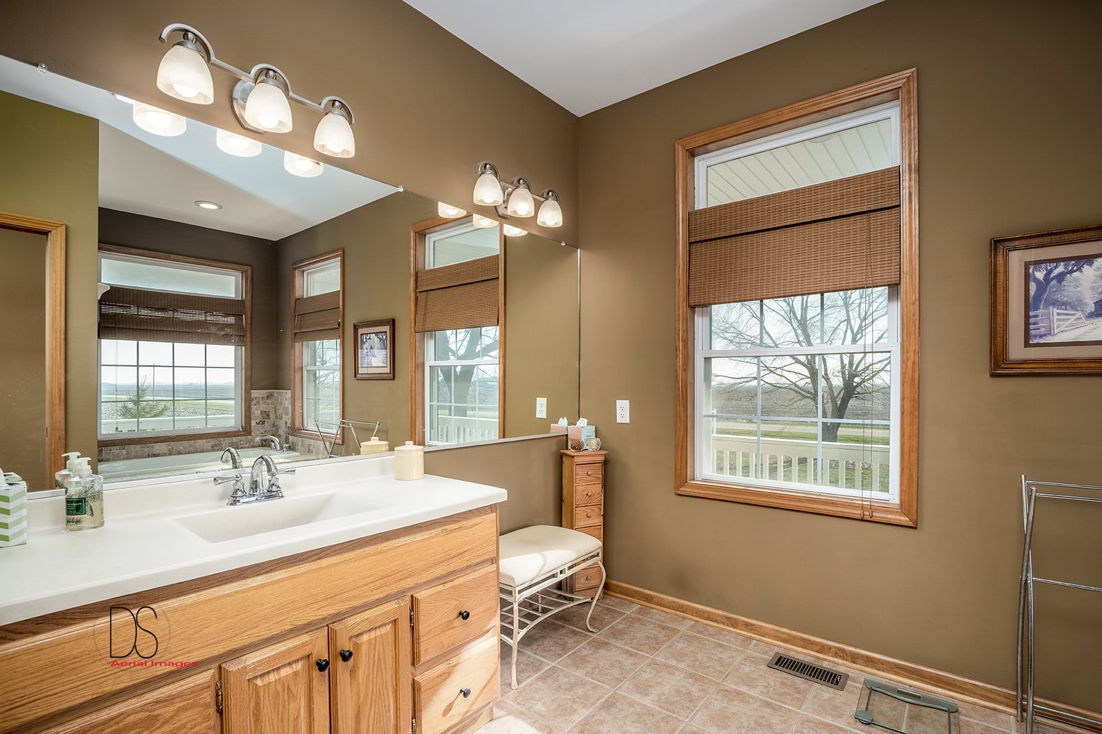 3527 East 11th Road Ottawa, IL 61350 - Photo 19 of 43