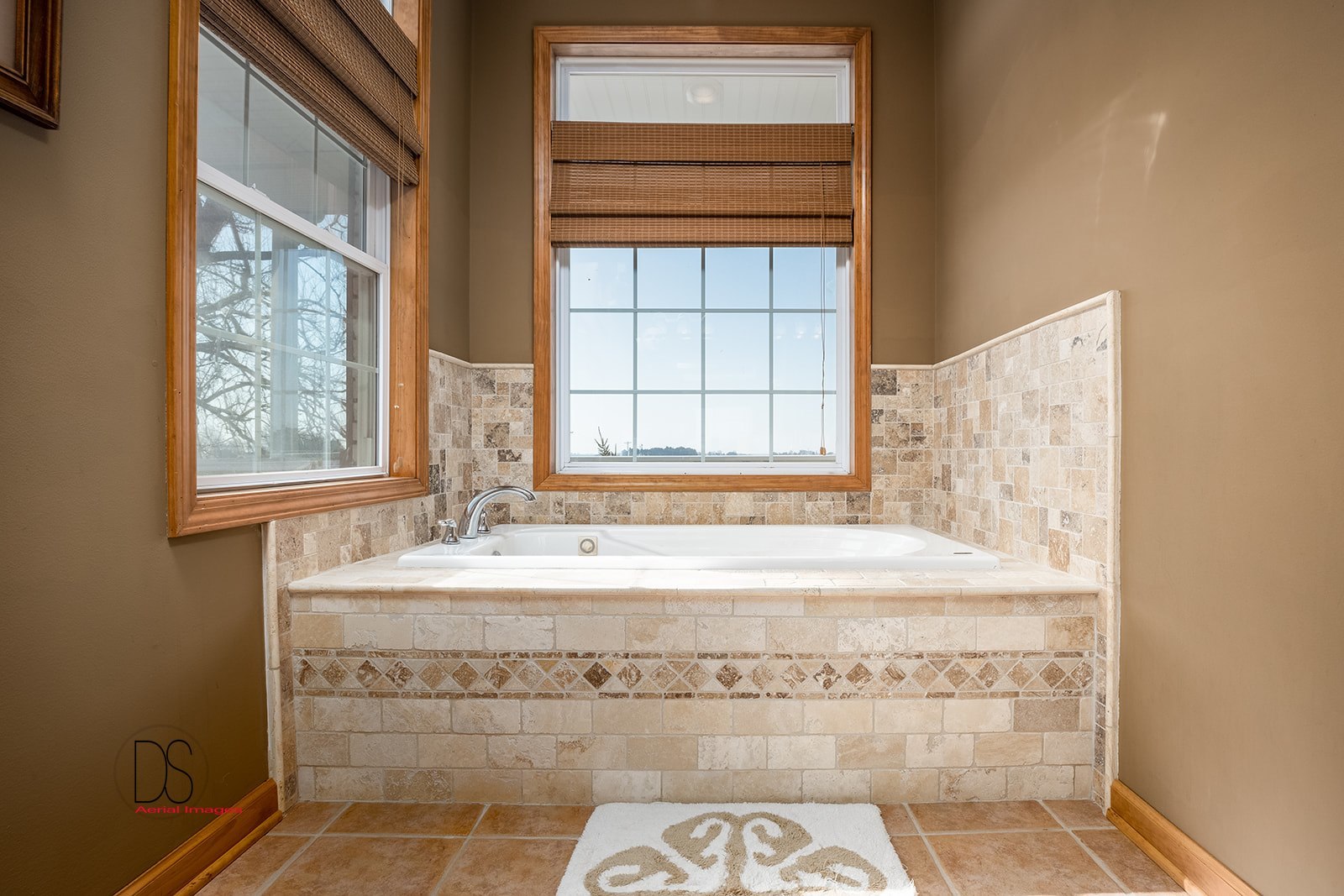 3527 East 11th Road Ottawa, IL 61350 - Photo 20 of 43