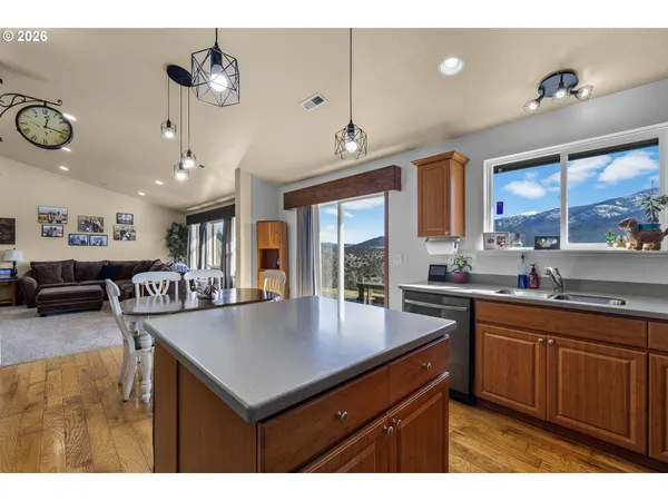 $520,000 | 58400 4-k Overlook Lane, John Day, OR 97845