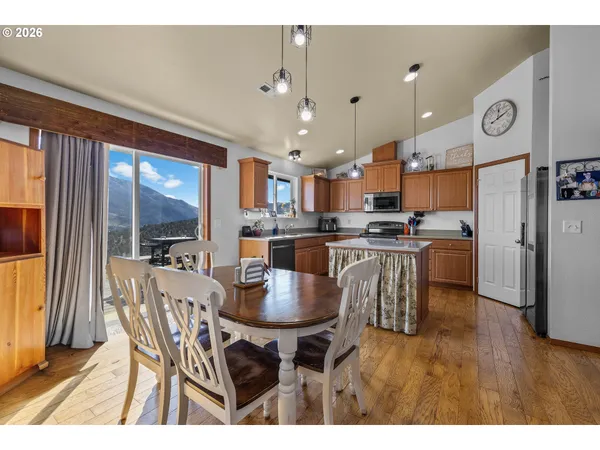 $520,000 | 58400 4-k Overlook Lane, John Day, OR 97845