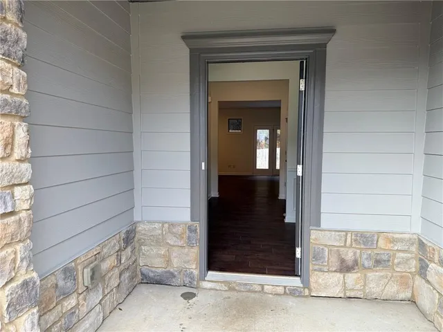 a view of entrance door of the house