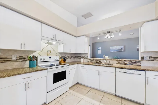 $269,000 | 1031 Grand Hickory Circle, Daytona Beach, FL 32117