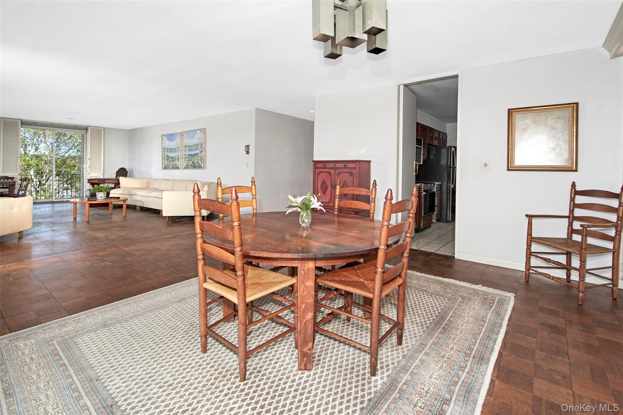 720 Milton Road, Unit 4C WEST Rye, NY 10580 - Photo 21 of 21 a dining room with wooden floor and breakfast area