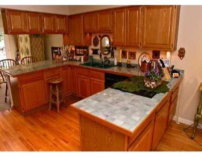 2753 Kinnickinnick Road, Unit 1 Vail, CO 81657 - Photo 3 of 6 Additional Photo