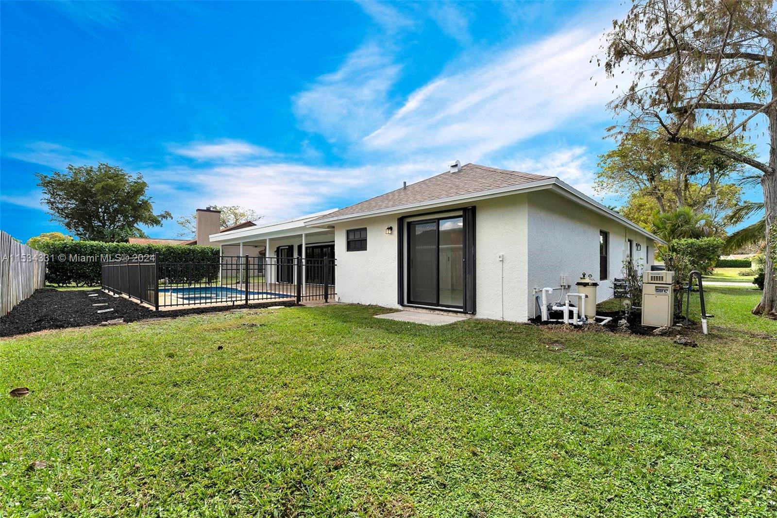 20871 Sugarloaf Lane Boca Raton, FL 33428 - Photo 35 of 44 Gallery Image 35
