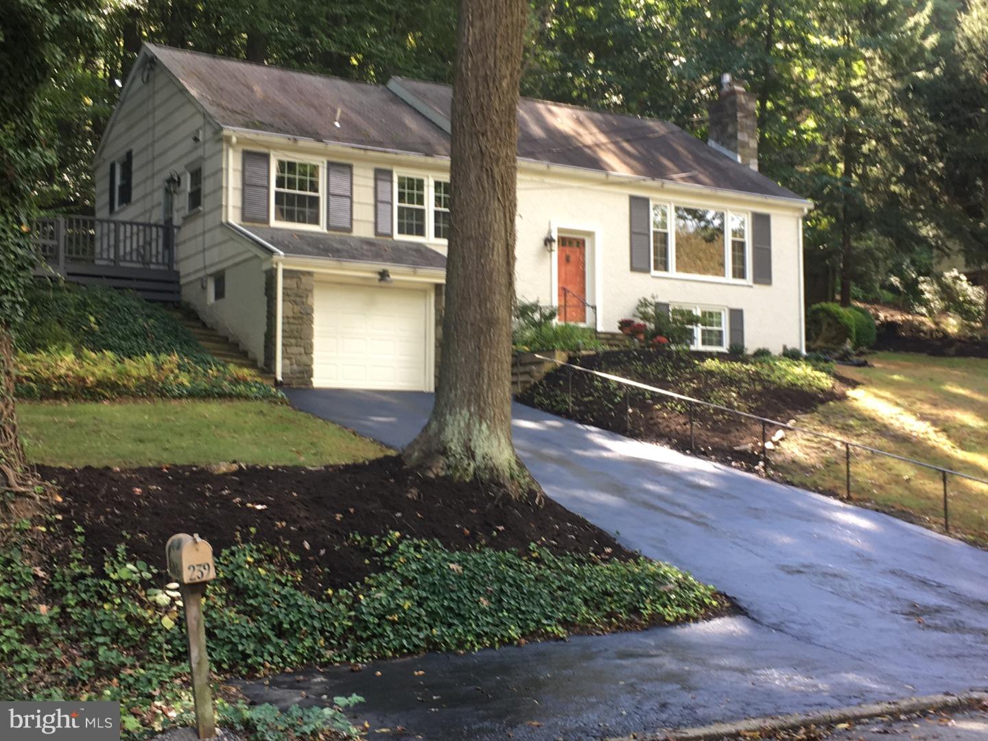 239 Arden Road Conshohocken, PA 19428 - Photo 1 of 15