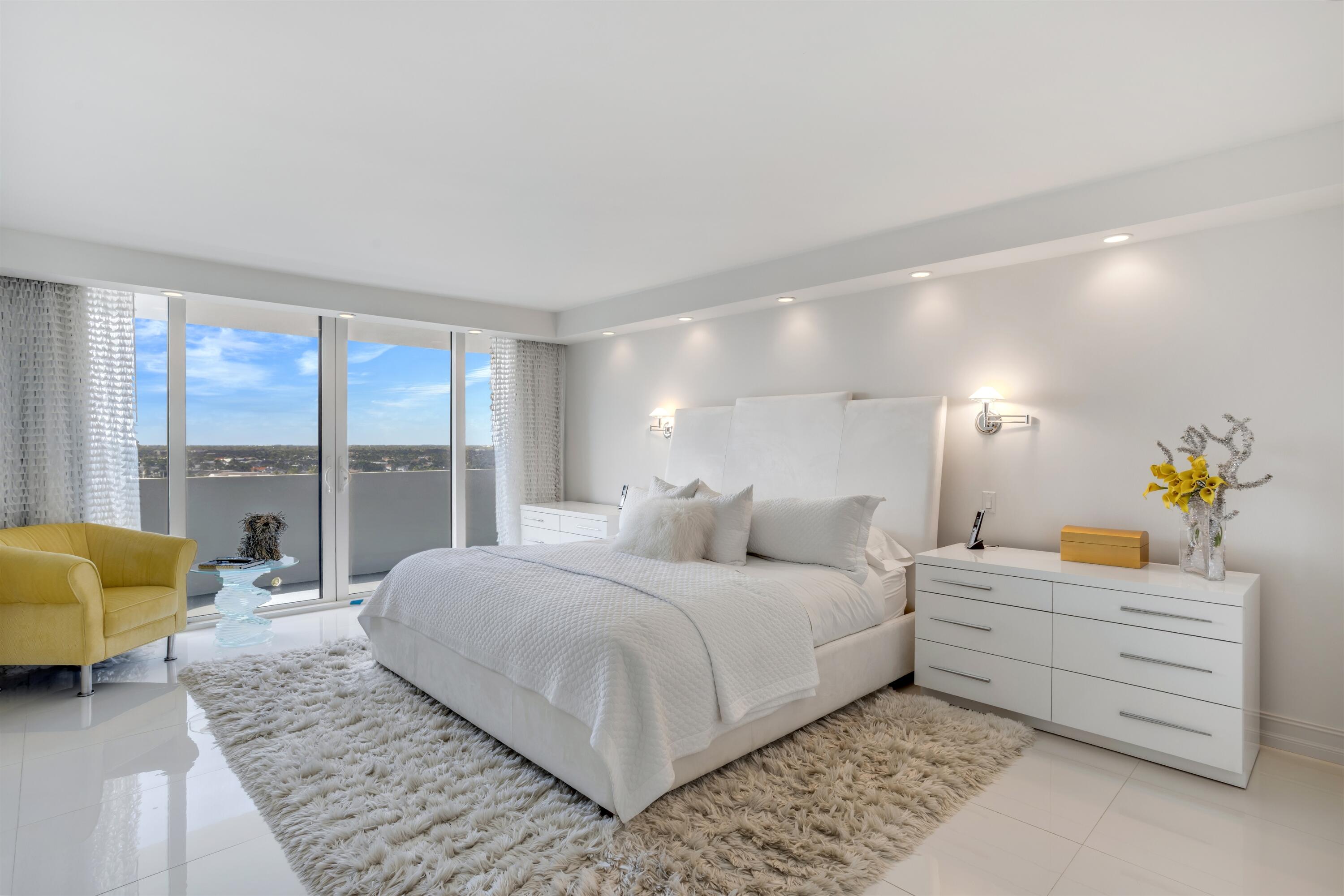 2600 South Ocean Boulevard, Unit 11E Boca Raton, FL 33432 - Photo 16 of 46 PRIMARY BEDROOM