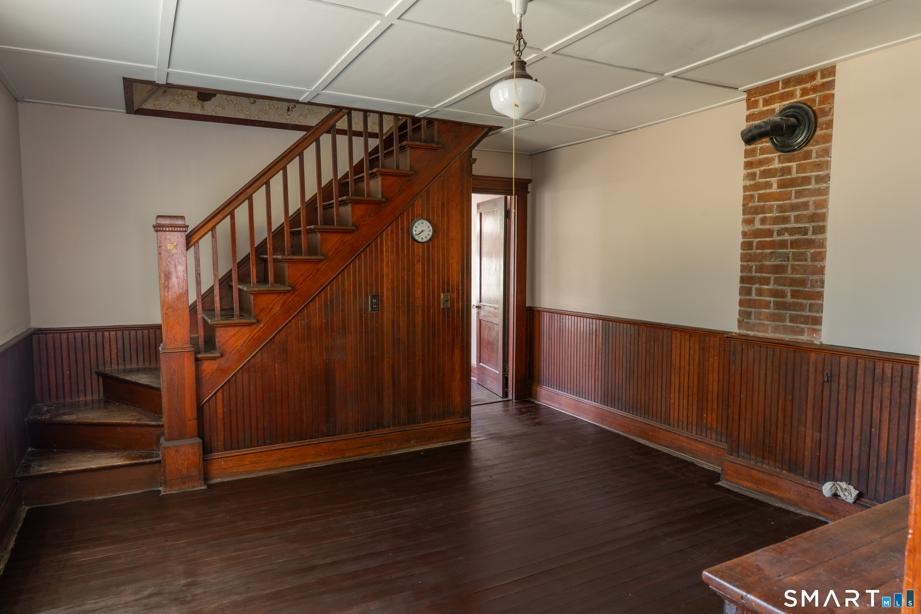77 Westbury Park Road Watertown, CT 06795 - Photo 16 of 40