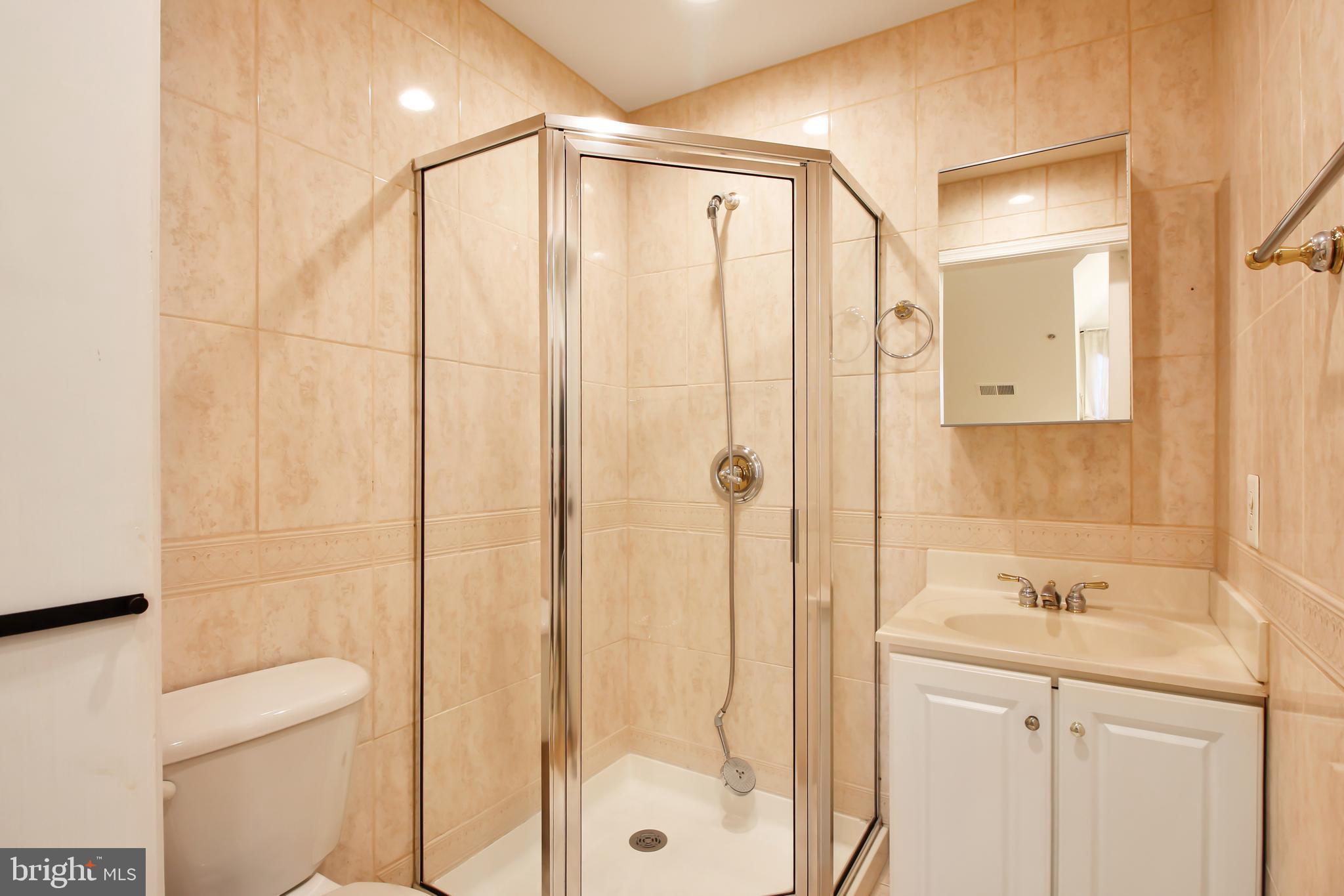 1227 Fidler Lane Silver Spring, MD 20910 - Photo 30 of 33