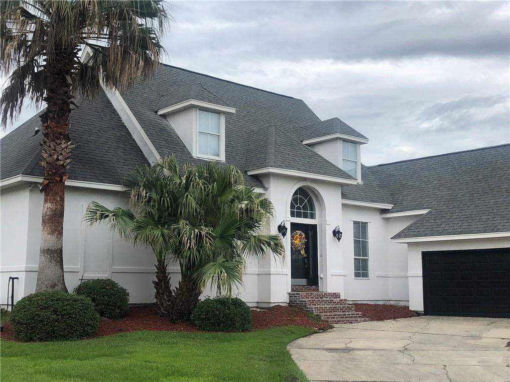 174 Lighthouse Point Slidell, LA 70458 - Photo 2 of 22