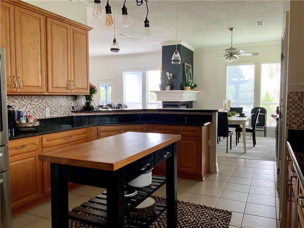 174 Lighthouse Point Slidell, LA 70458 - Photo 10 of 22