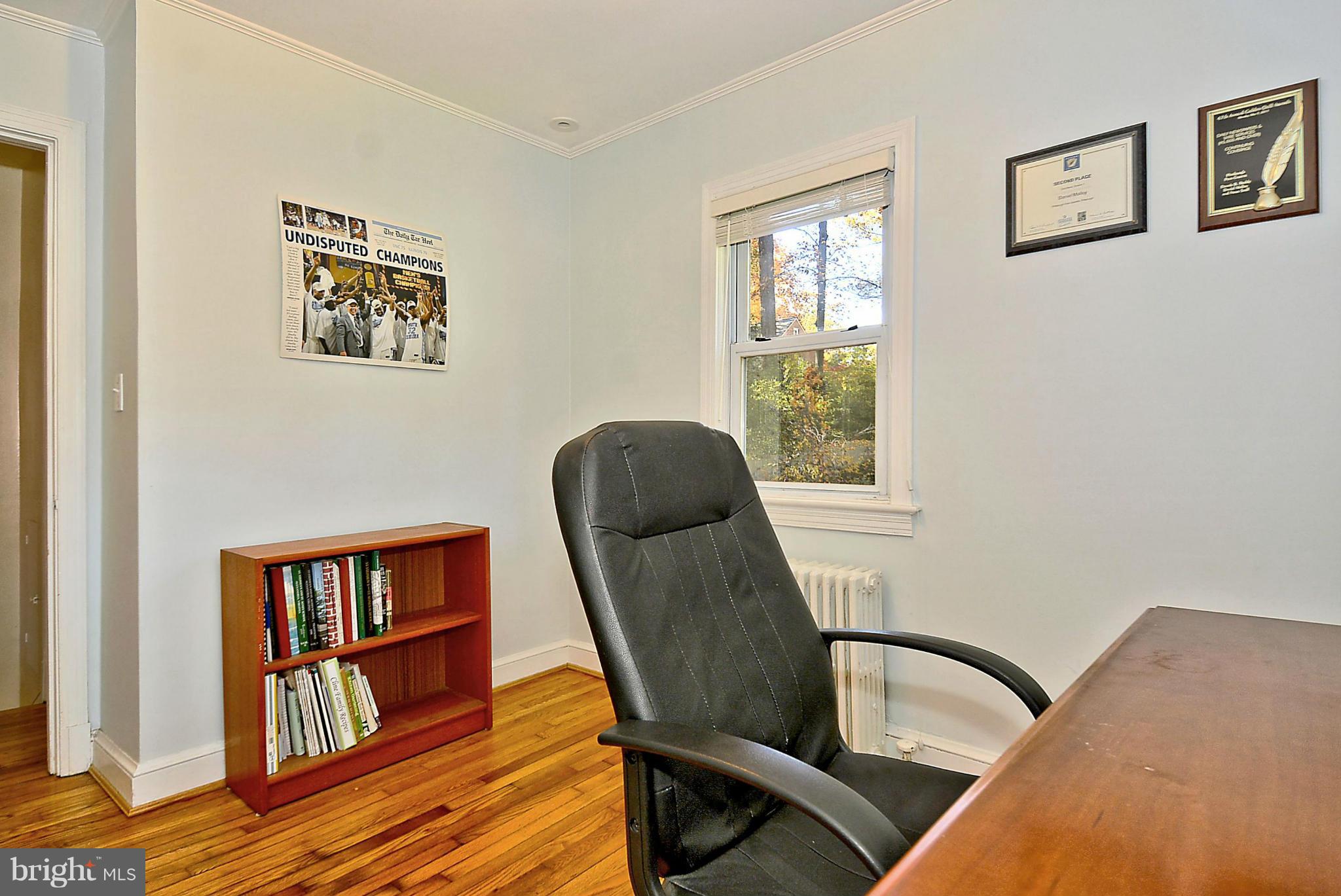 422 Windsor Street Silver Spring, MD 20910 - Photo 15 of 27 Bedroom
