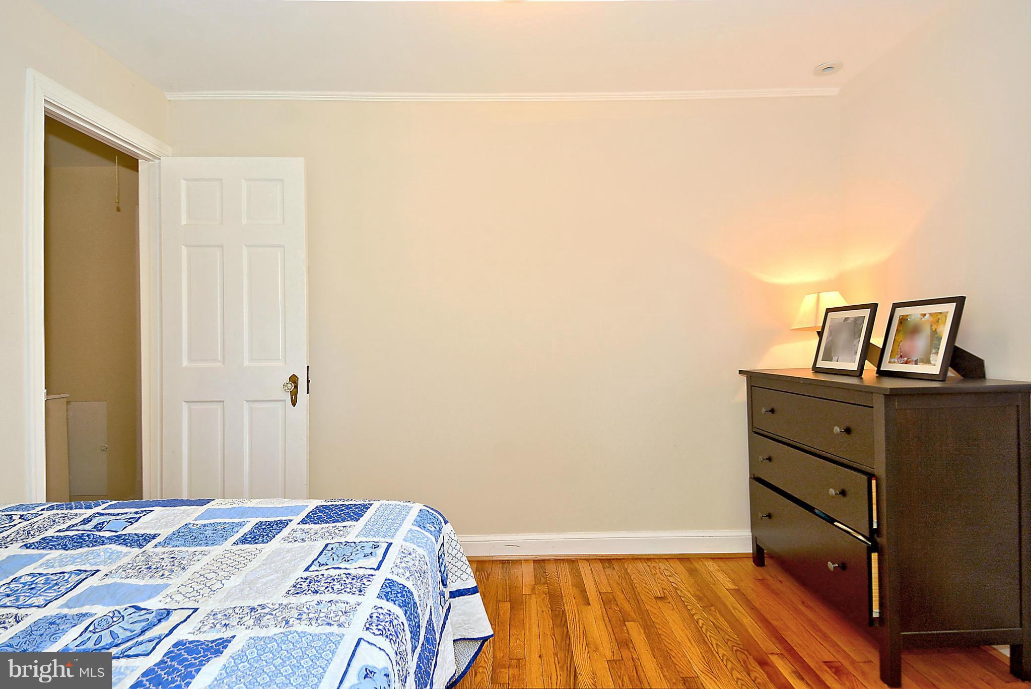 422 Windsor Street Silver Spring, MD 20910 - Photo 20 of 27 Bedroom