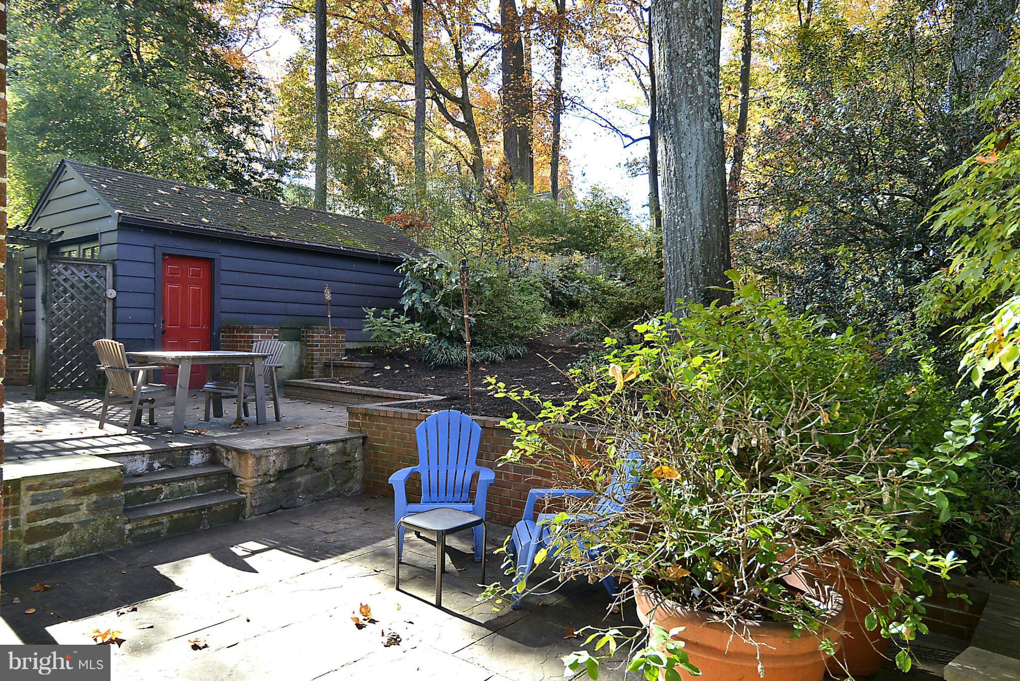 422 Windsor Street Silver Spring, MD 20910 - Photo 24 of 27 Exterior (Rear)
