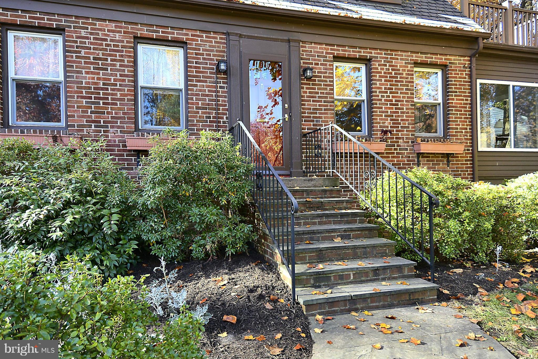 422 Windsor Street Silver Spring, MD 20910 - Photo 27 of 27 Exterior (Front)