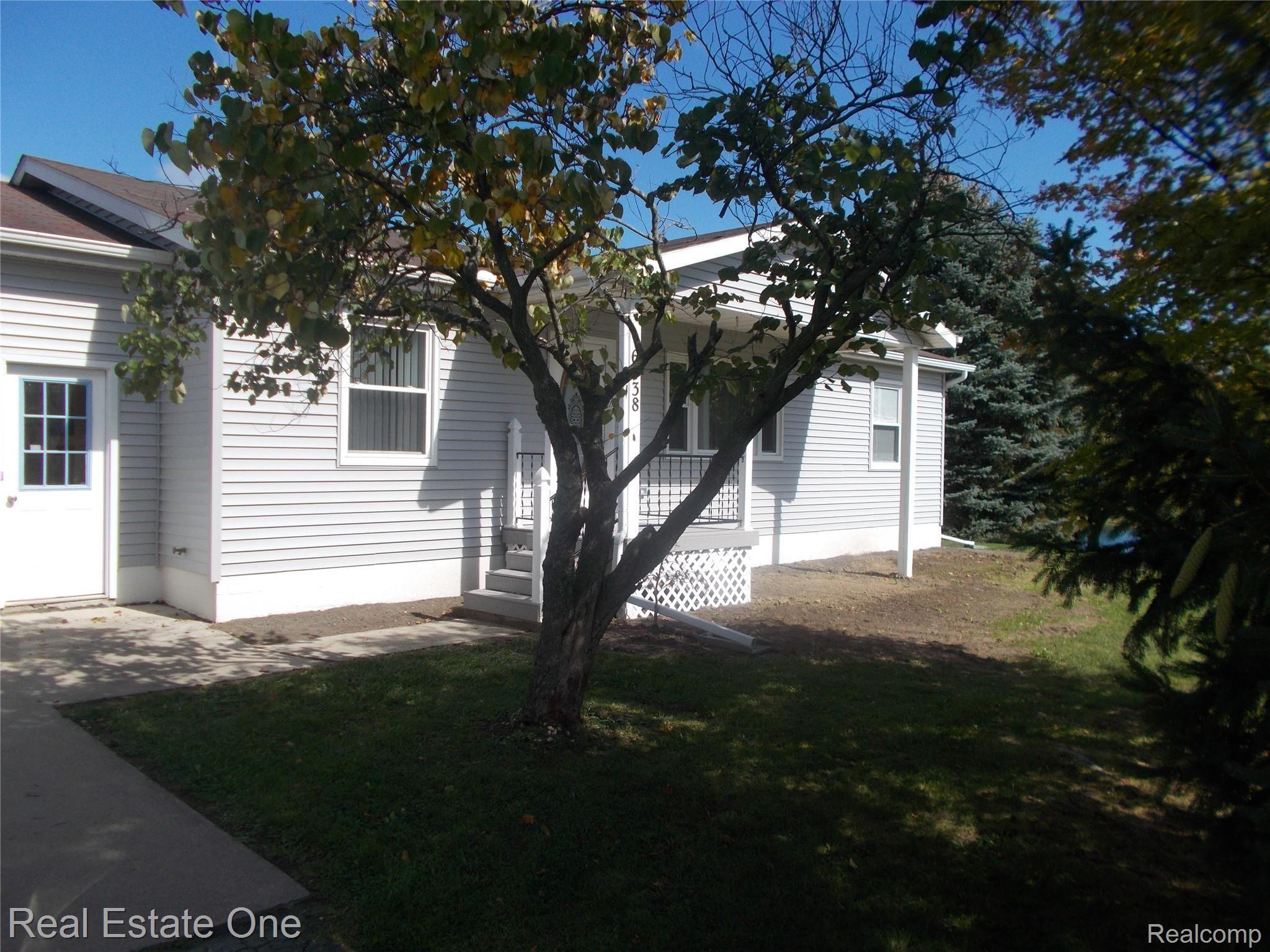 6438 Burtch Road Jeddo, MI 48032 - Photo 4 of 35 Burtch Road (49).JPG