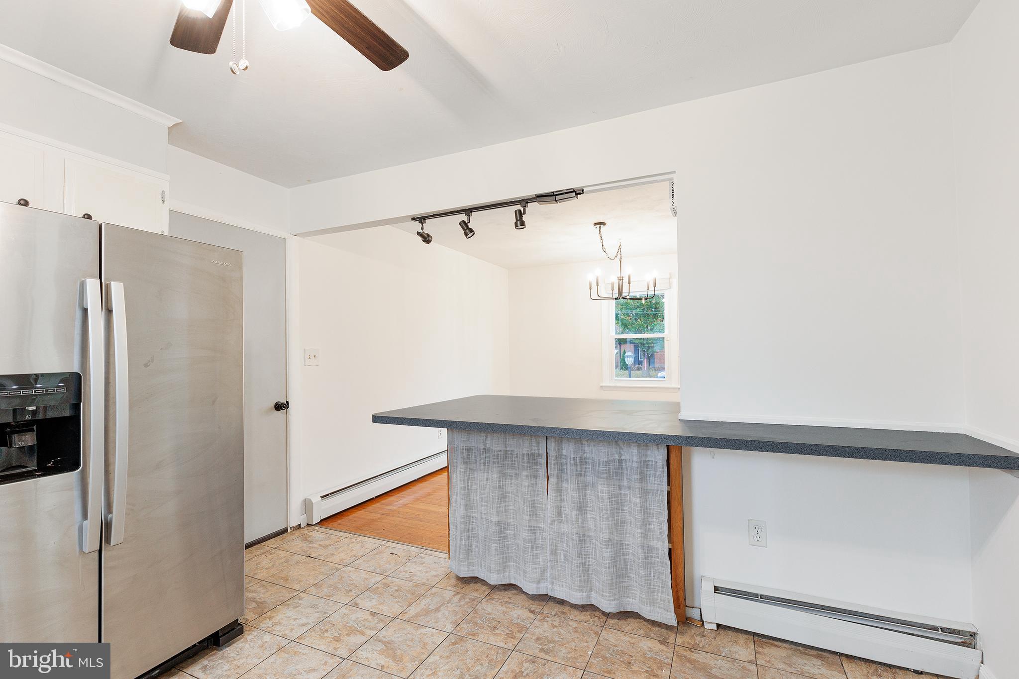125 Rodes Avenue Gettysburg, PA 17325 - Photo 13 of 41 Kitchen Island