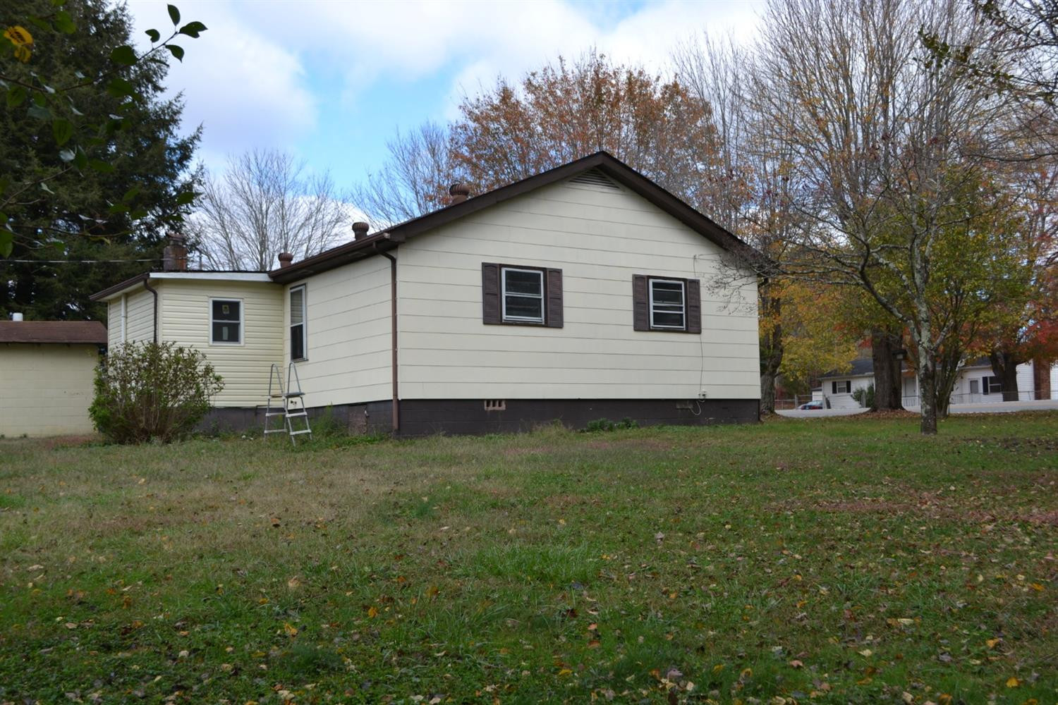 8069 Barbourville Road London, KY 40744 - Photo 15 of 55 Listing Photo