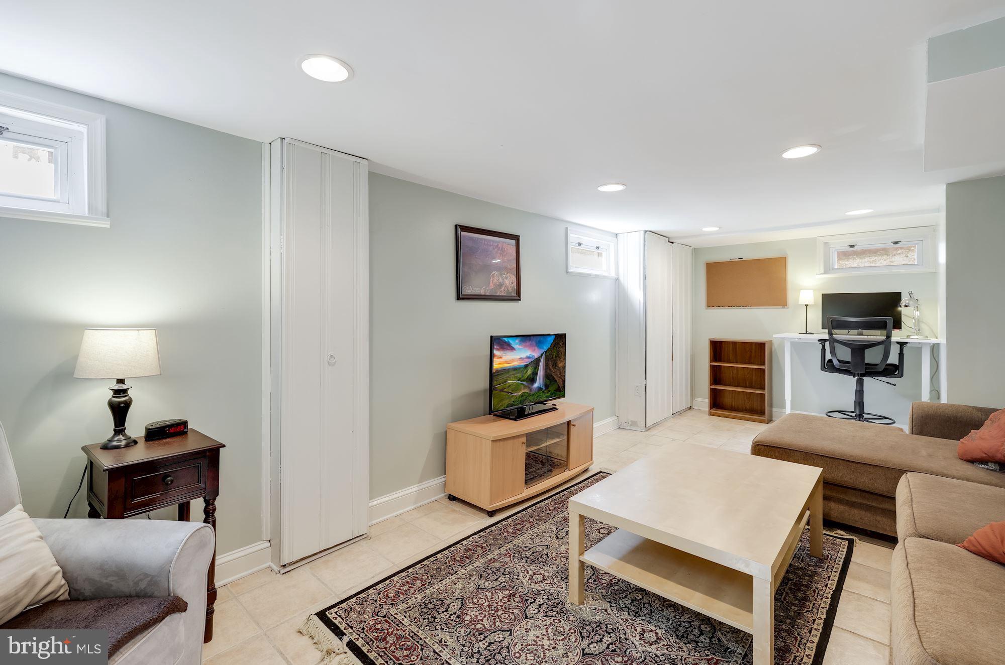 1515 Jasper Street Silver Spring, MD 20902 - Photo 35 of 57 Family room
