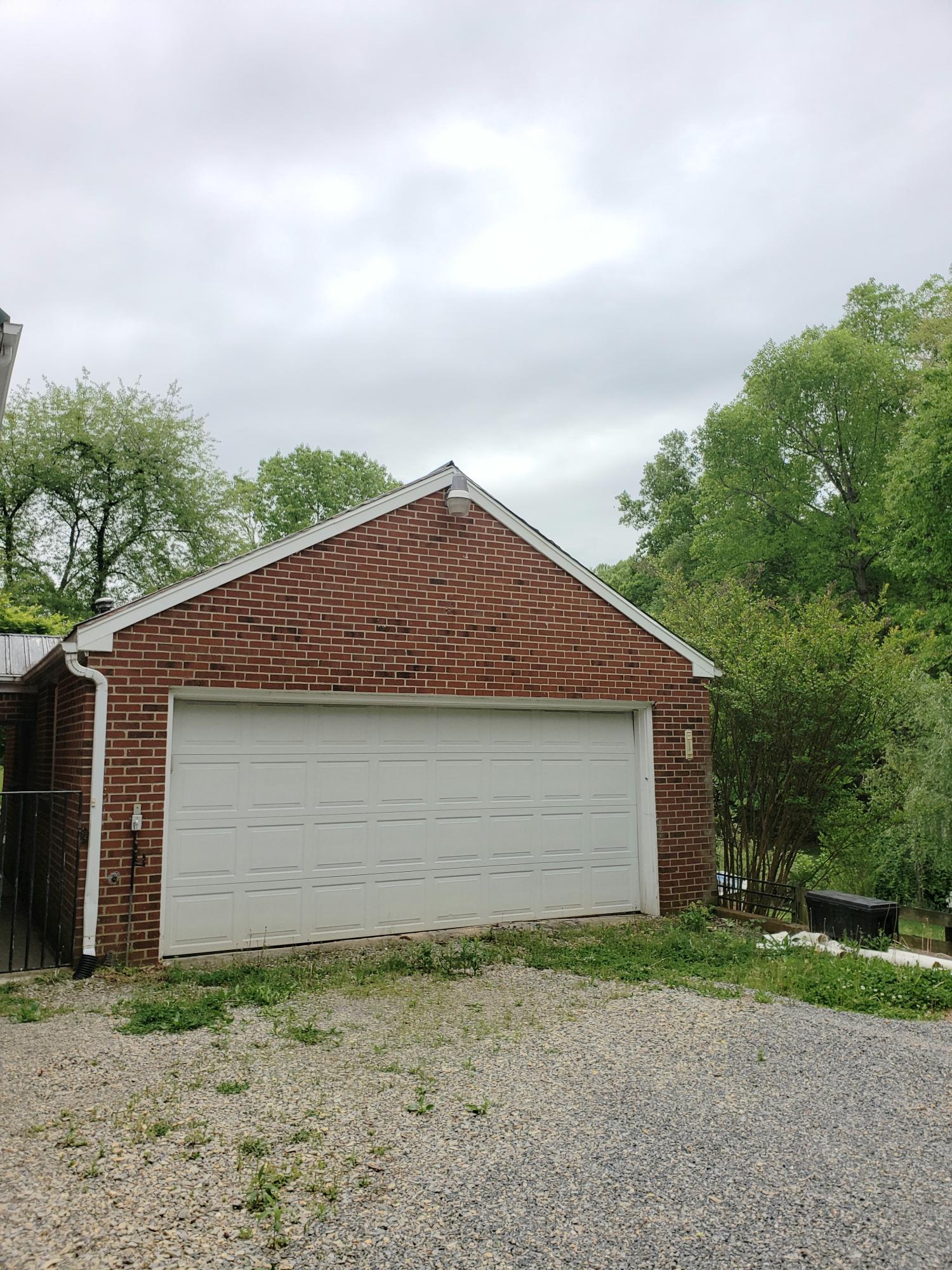 848 Coopers Cove Road Hardy, VA 24101 - Photo 11 of 13 garage