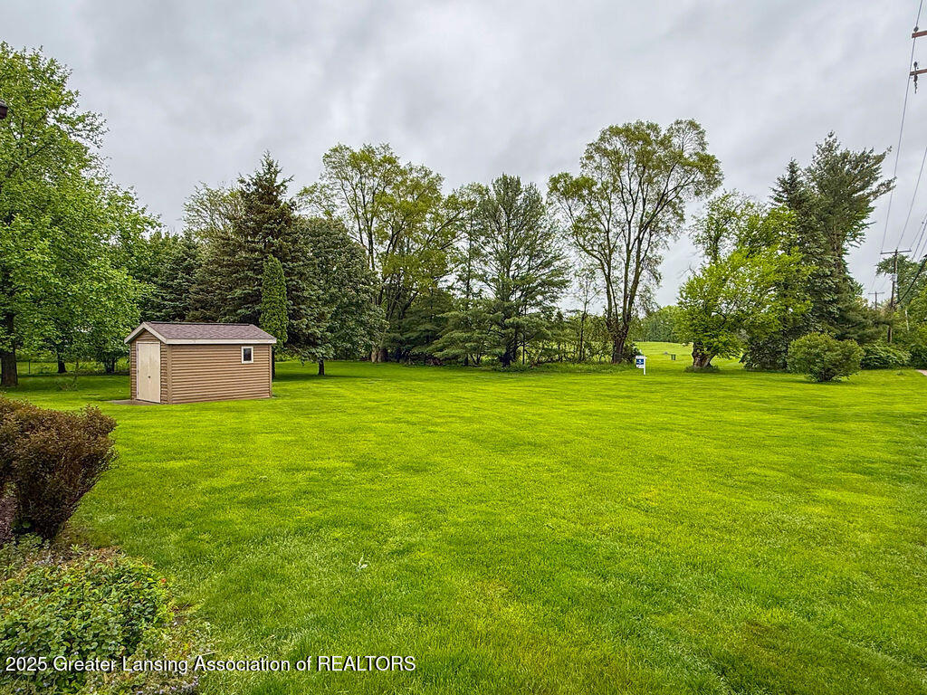 5710 Academic Way Haslett, MI 48840 - Photo 34 of 35 Exteriors-3