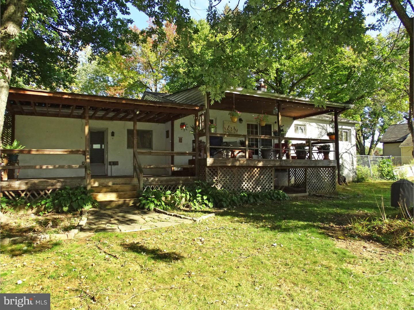 1704 New Rodgers Road Levittown, PA 19056 - Photo 15 of 20 Exterior Back