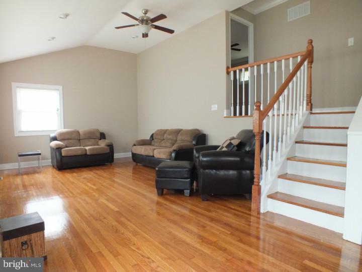 13 Merion Road Newark, DE 19713 - Photo 3 of 23