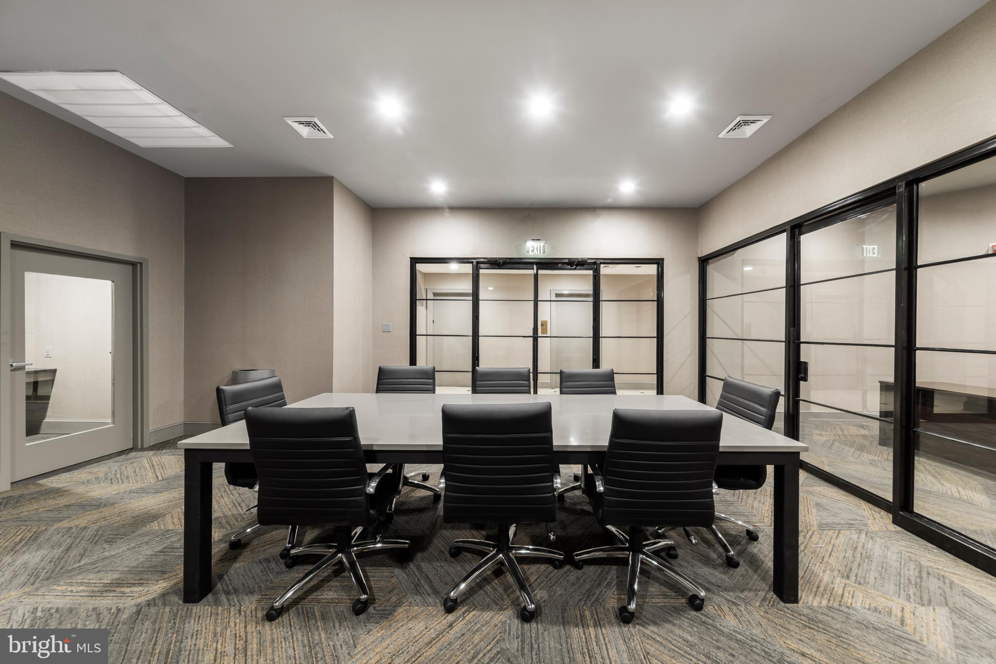 222 West Rittenhouse Square, Unit 2208 Philadelphia, PA 19103 - Photo 17 of 17